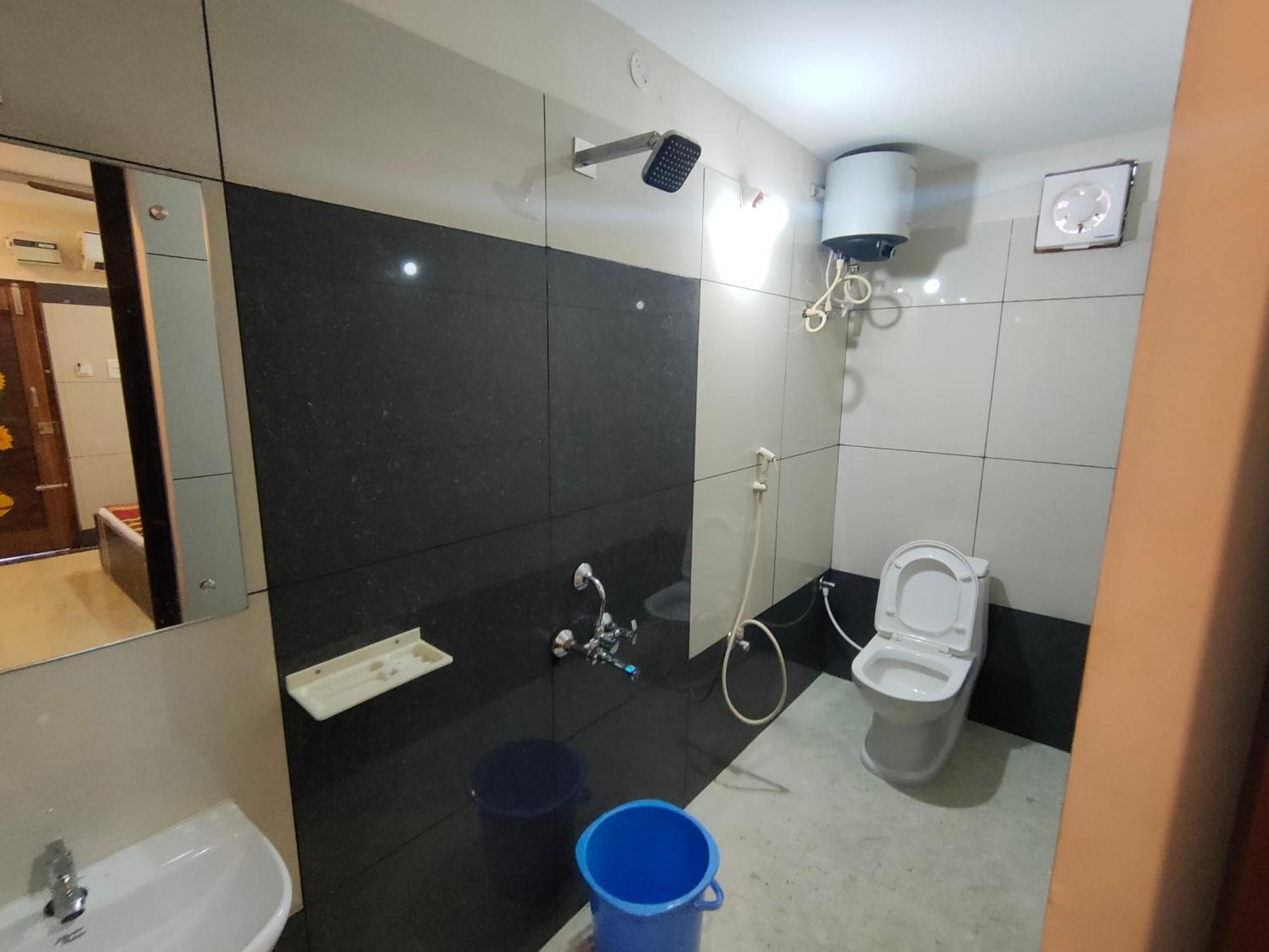 Sar Raj S R Residency Bed & Breakfast Vellore Room photo