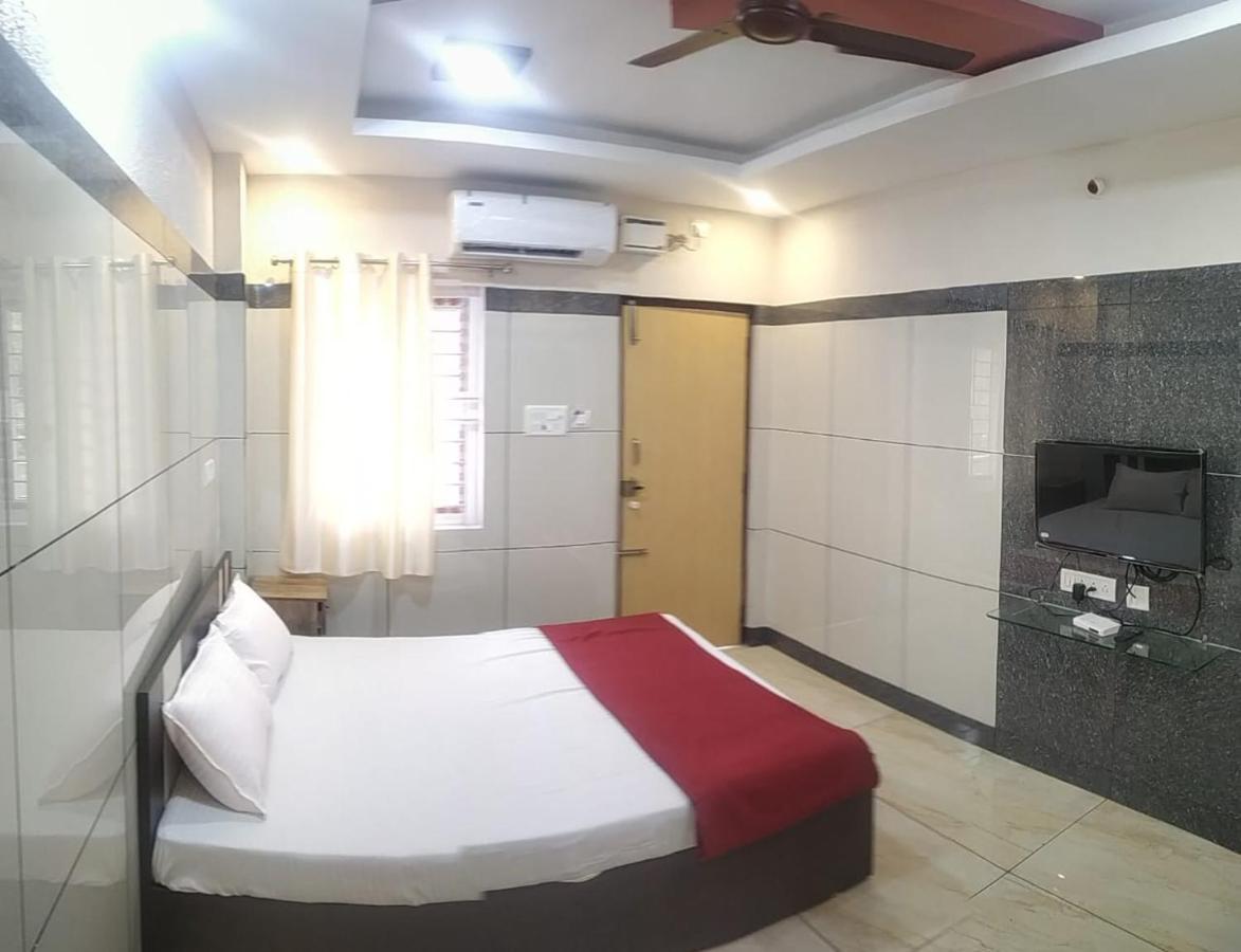 Sar Raj S R Residency Bed & Breakfast Vellore Exterior photo